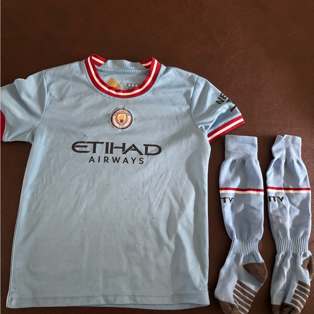 Manchester City HAALAND  Light Blue Kids Tee + socks